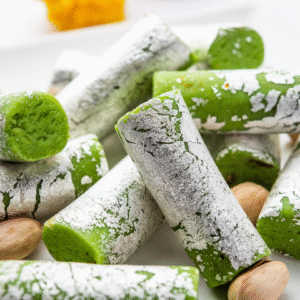Kaju Pista Roll (Kg)
